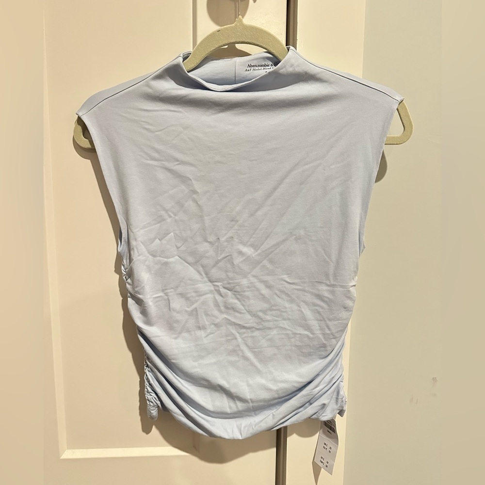 NWT Abercrombie Paloma Top